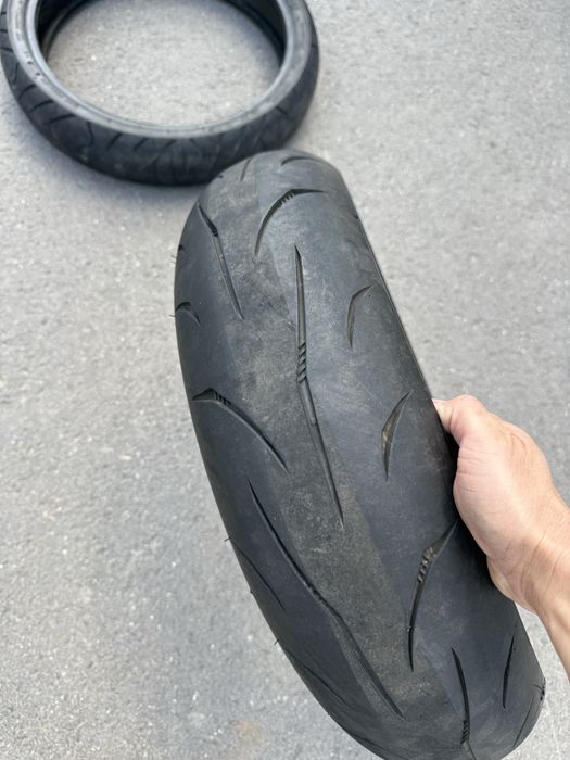 Комплект шин для мотоцикла