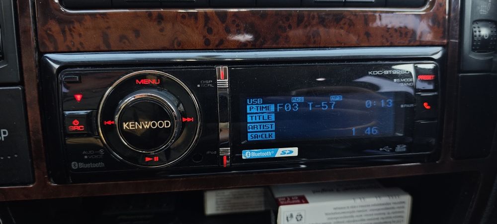 Kenwood bt92sd (CD, aux, sd card, usb, bluetooth)