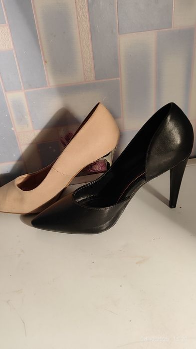 Туфли сапоги все в хорошем состояние