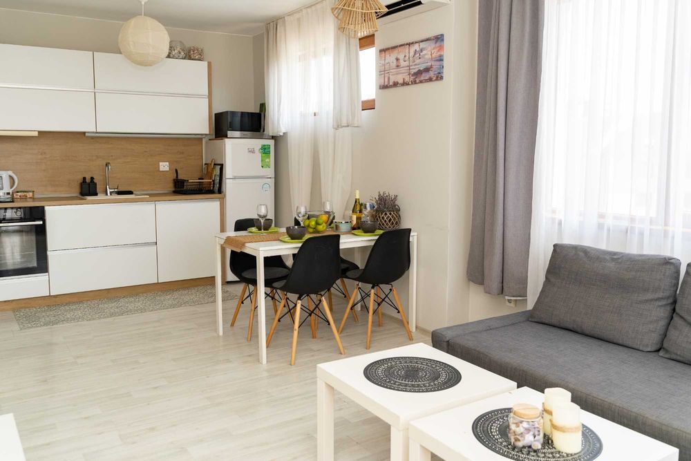 Дава се под наем Тристаен апартамент в Варна, м-т Евксиноград - 80 кв.м за 650 € - Снимка #3