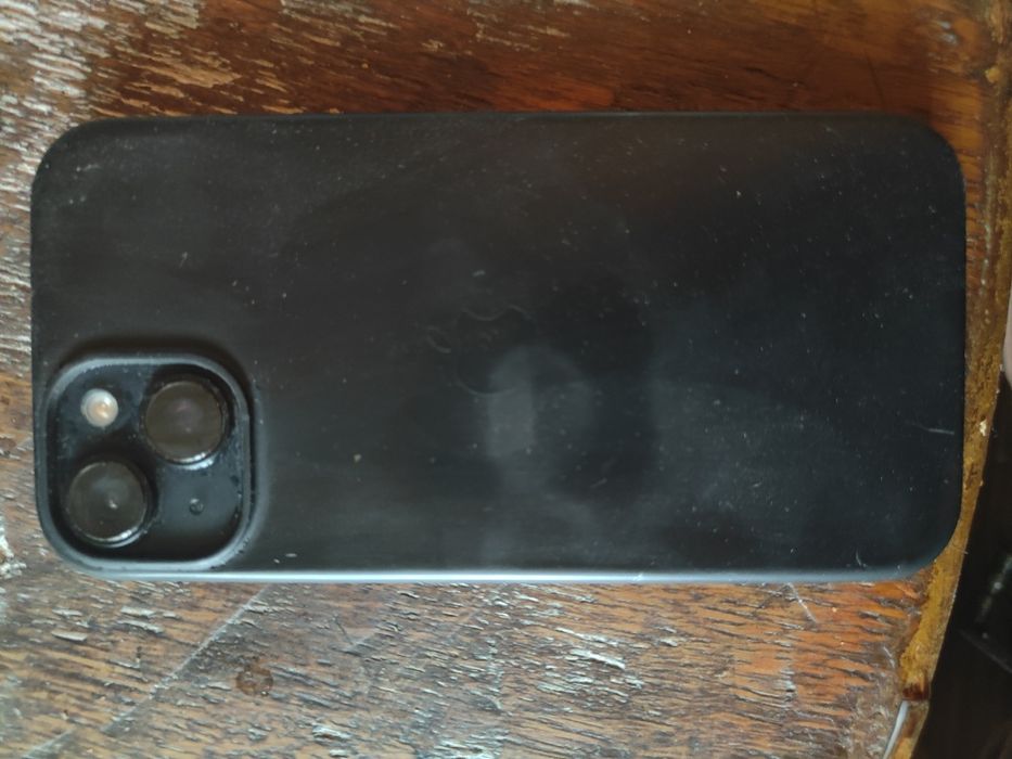 Iphone 14 128 GB / с остатъчна гаранция Виваком, над 6 месеца