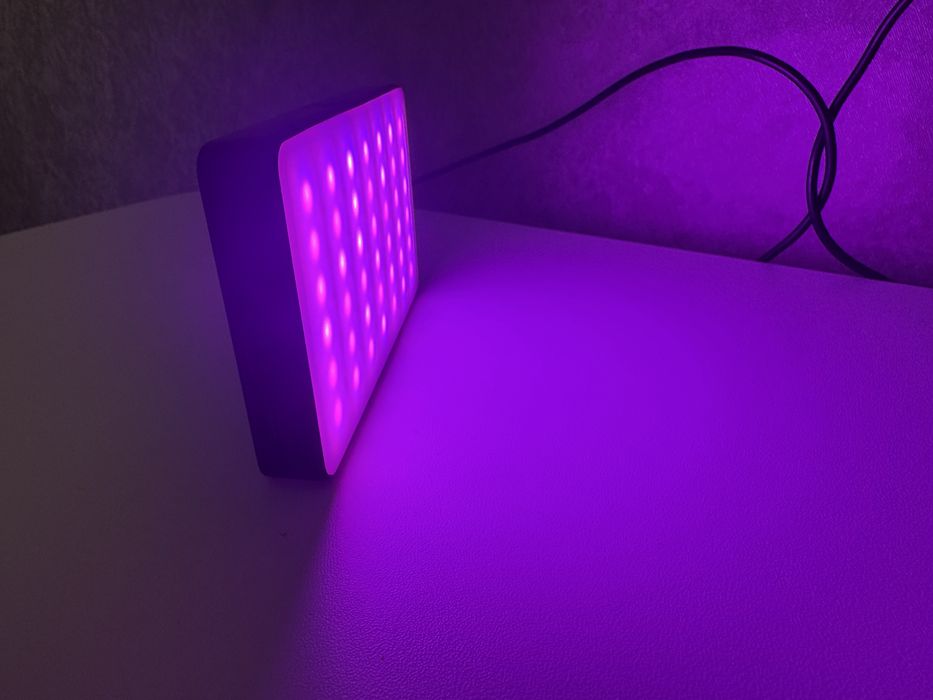 Видео свет портативный W140RGB