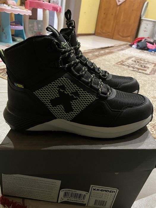 Чисто нови боти -непромокаеми