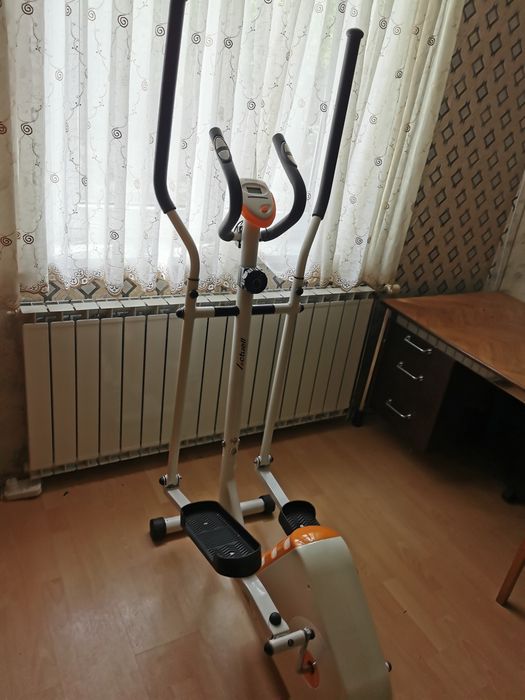 Кростренажор и Статичен велосипед