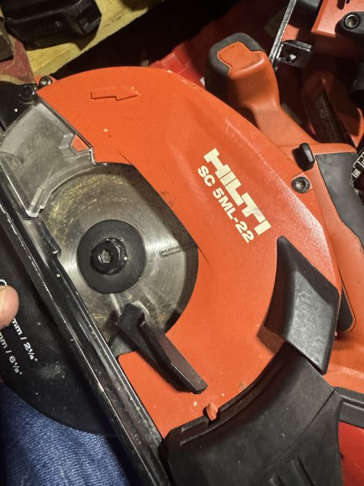 Circular Hilti + hilti nuron