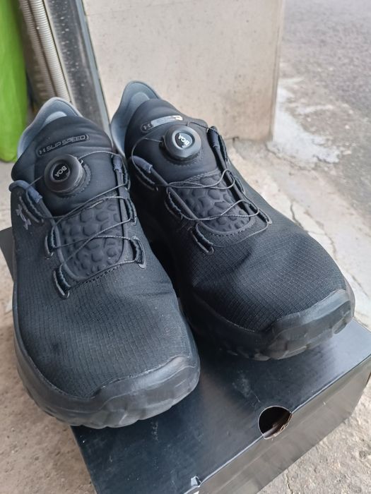 Спортни обувки Under Armour