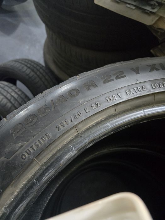 Комплект 295/40/22