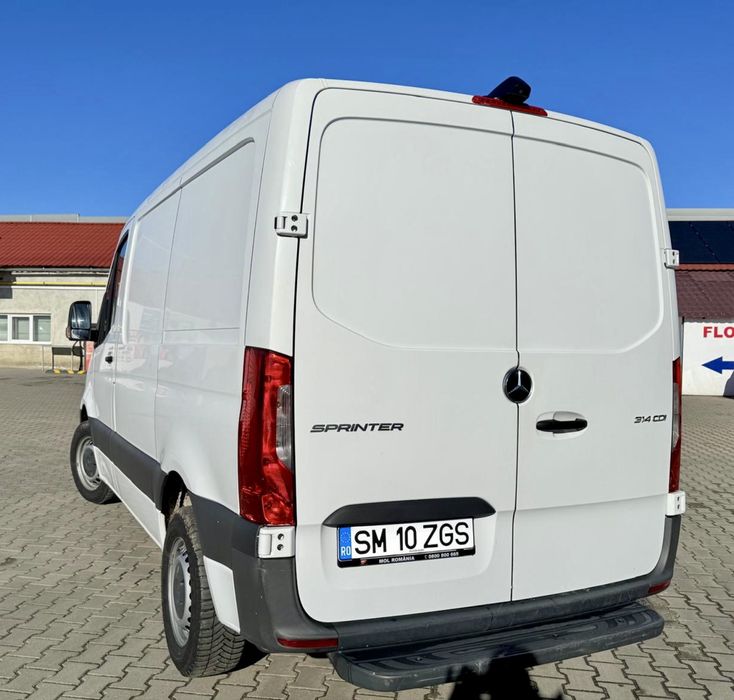 Mercedes Sprinter 16000€