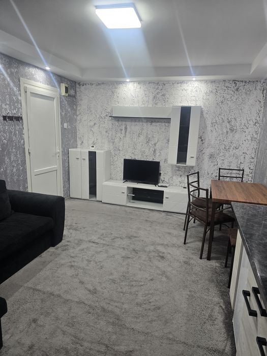 Apartament Tătărași