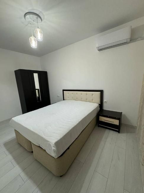 Дава се под наем Двустаен апартамент в Пловдив, Христо Смирненски - 70 кв.м за 475 € - Снимка #3