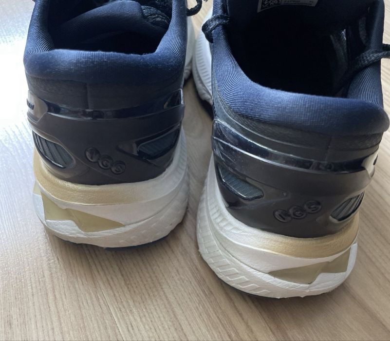 Asics GEL-Kayano 27 women/дамски спортни обувки/маратонки 39
