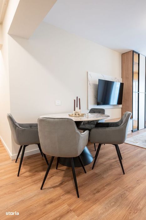 ✨ FLOREASCA | 2 CAMERE | 56 MP | ET. 8 | +21% TVA ✨