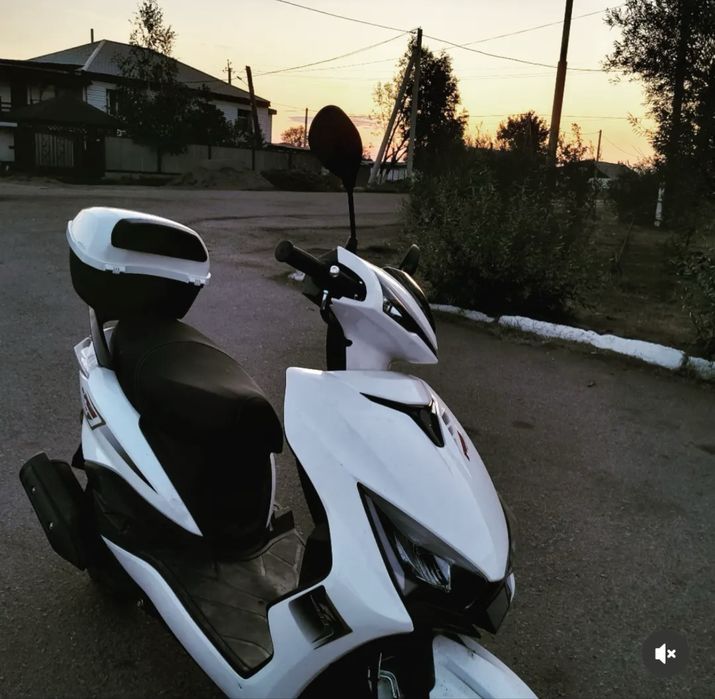 Скутер м8про 150куб