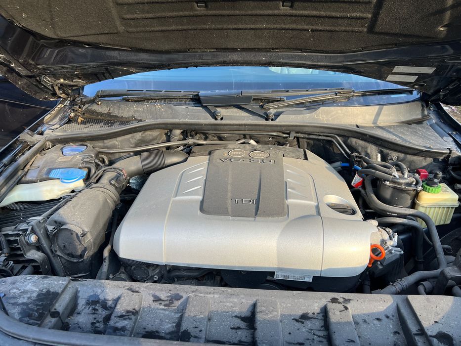 Vând  Audi Q7 S-line volan dreapta