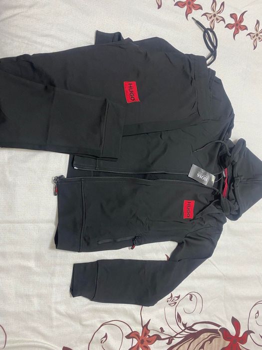 Jachete diferite modele si marimi