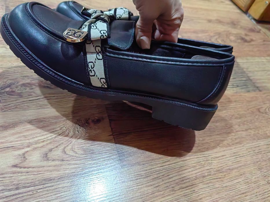 Дамски обувки  40 номер