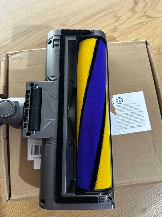 Perie moale pentru Dyson V7 V8 V10 V11 V15  - soft roller LED - Noua
