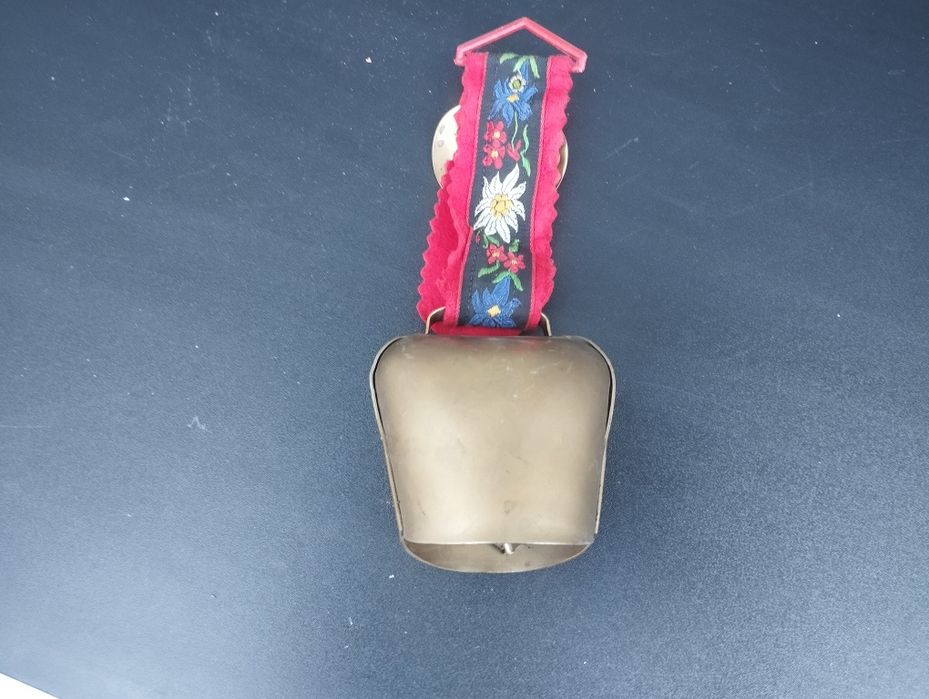 Швейцарска хлопка / звънче / чан