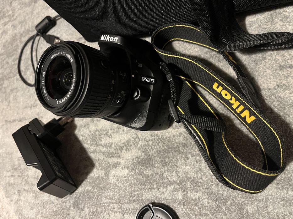 Фороапарат Nikon d5200 +обектив 18-55mm f/3.5-5.6G VR II