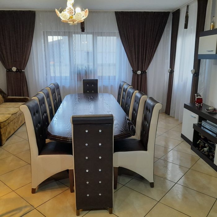 Set Masa 12 persoane lemn masiv