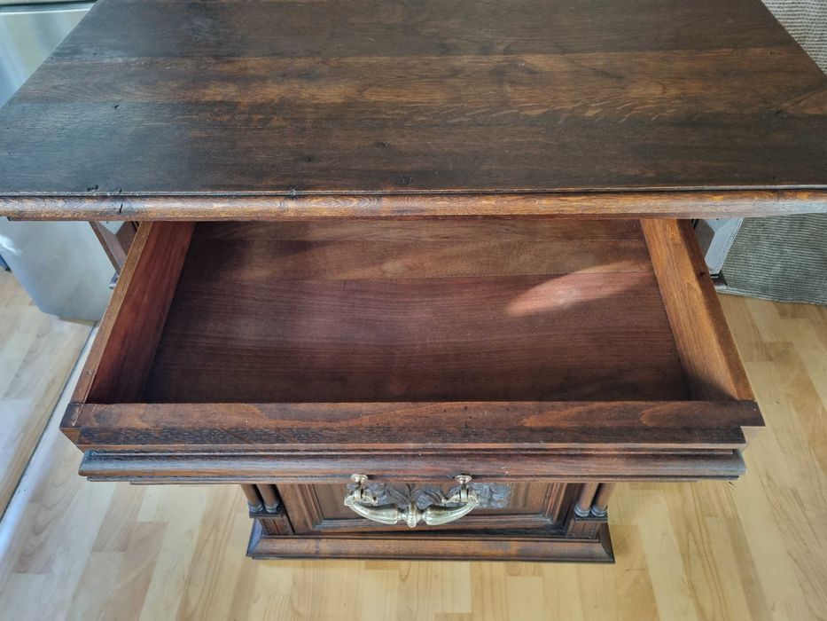 Антикварная мебель