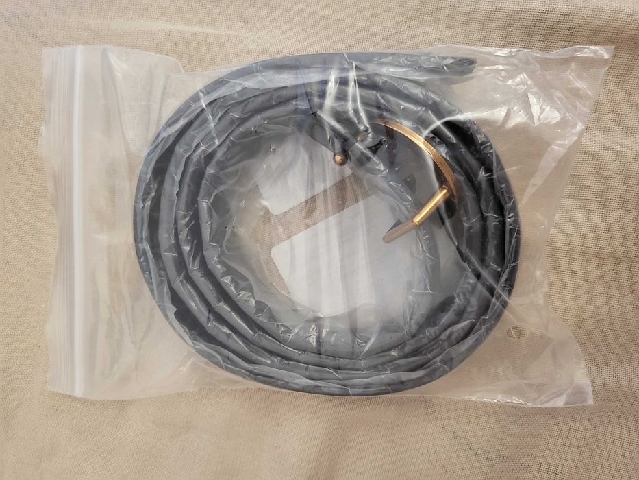 Черен колан по модел на Pinko