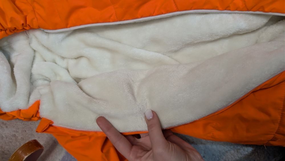 Отдам комбинезон демисезон р74