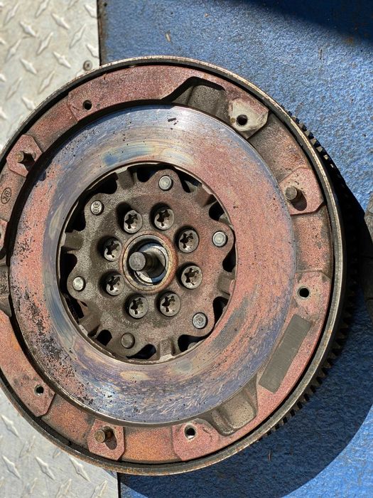 Kit Ambreiaj Volanta+Placa+Disc BMW 320d 325d 330d E90 E91 Facelift