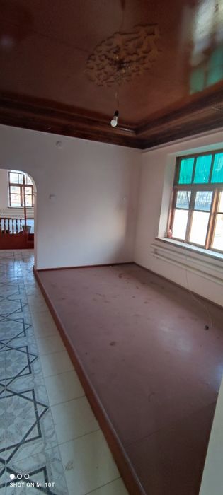 Продам дом не долеко от города