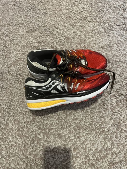 Saucony Hurricane ISO 2-оригинални маратонки