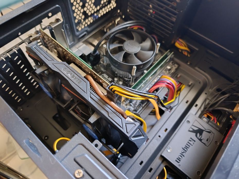 Продам компьютер торг