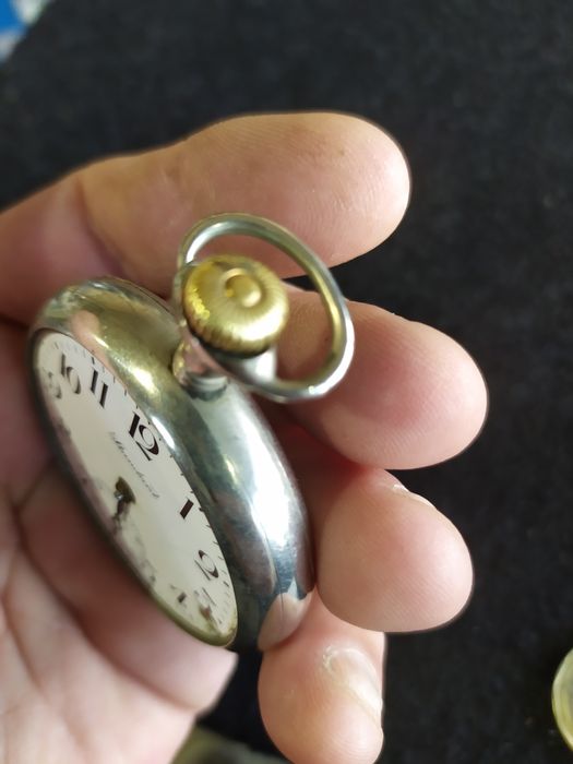 Стар джобен часовник/работещ