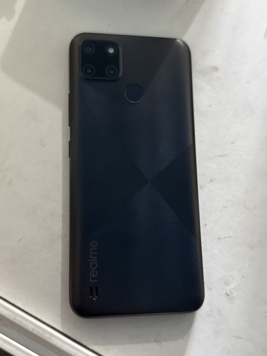 Realme C21Y 4/64 продам