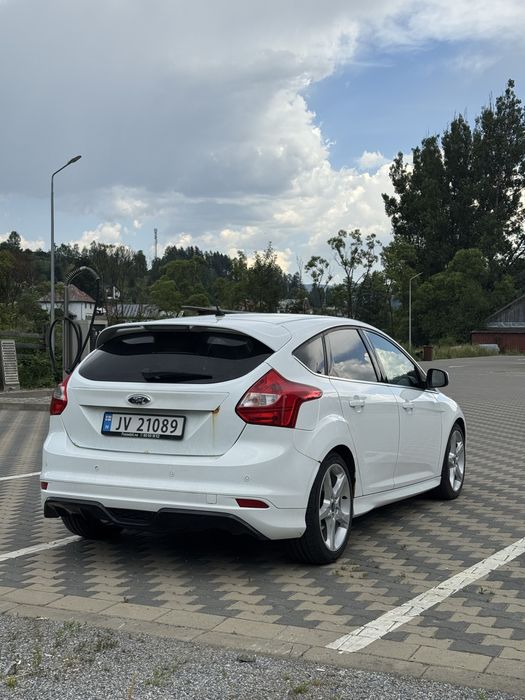 FORD Focus 2015 — imagine 2