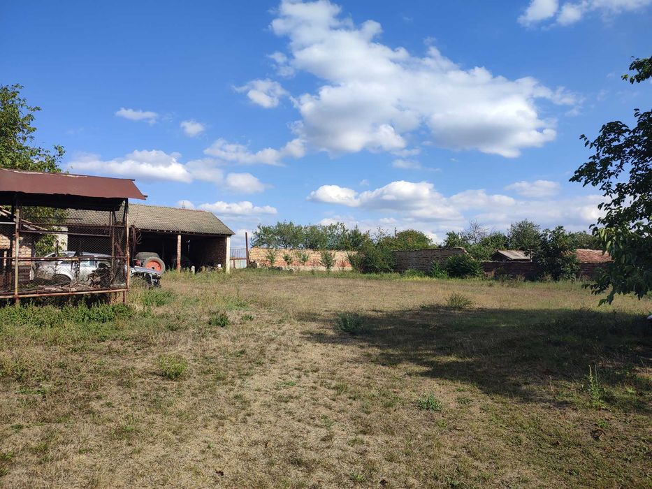 Продава се Промишлена сграда в с. Лятно, Област Шумен - 6000 кв.м за 47 €/кв.м - Снимка #6