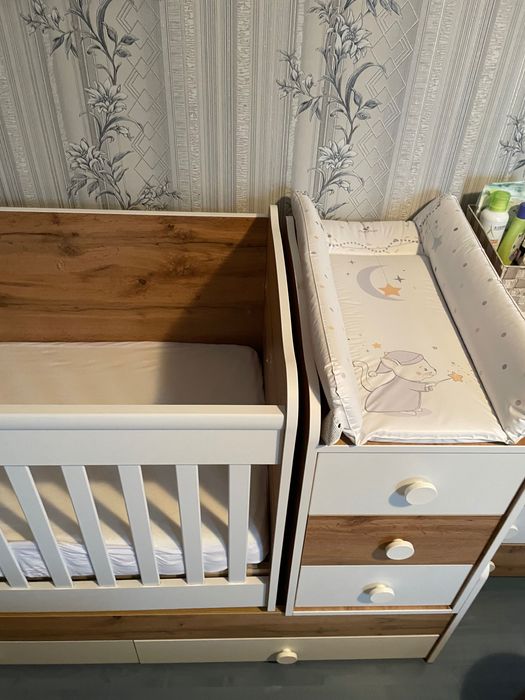 Бебешка кошара с повивалник + музикална играчка