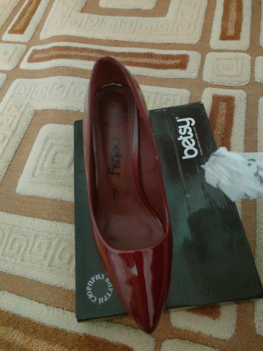 Туфли по 10 тыс тг