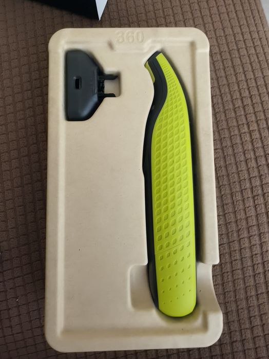 Philips OneBlade Нова машинка за обезкосмяване