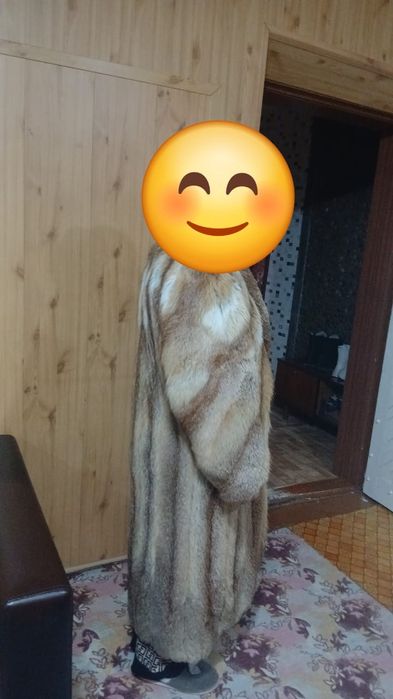 Продам лисью шубу