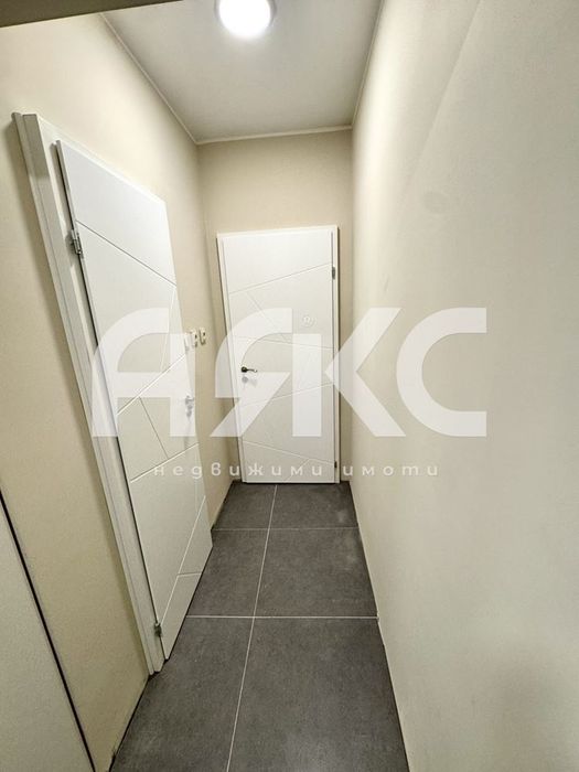 Едностаен апартамент в кв. Толстой