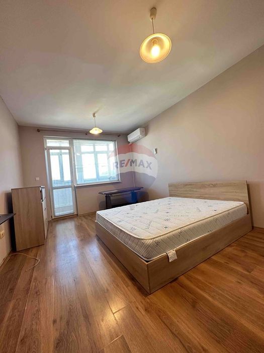 Продава се Двустаен апартамент в Варна, Виница - 81 кв.м за 1382 €/кв.м - Снимка #1