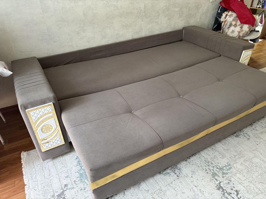 Продам тахту диван