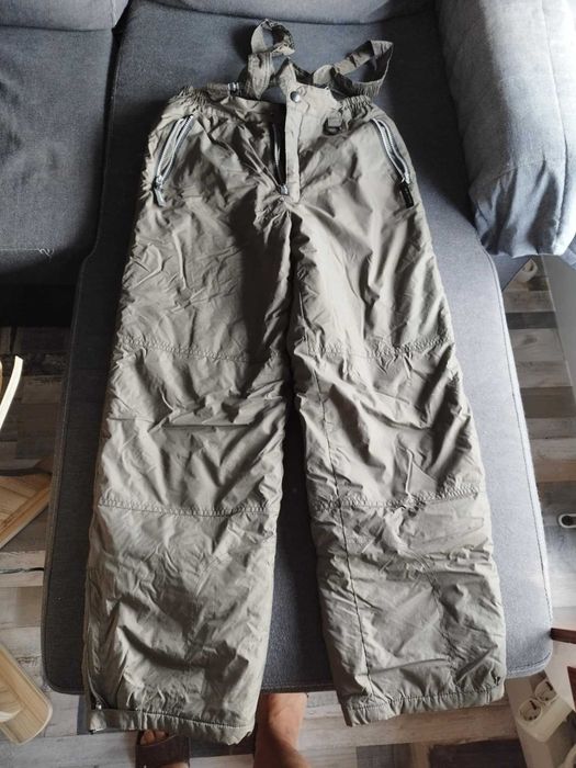 Зимни ски гащеризони