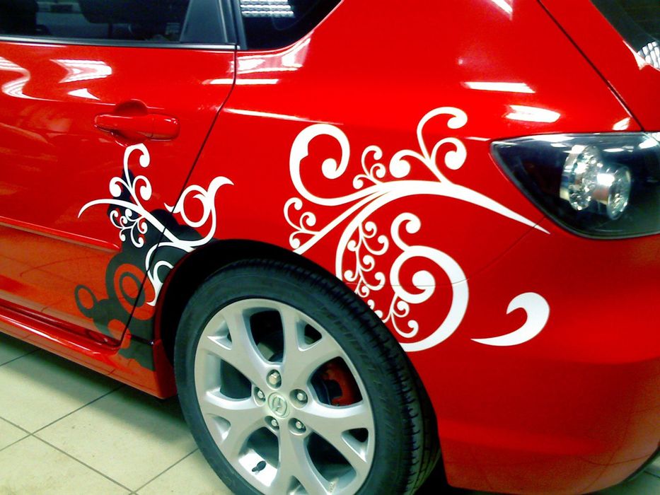 Услуги уф печати, плоттерной и  лазерной резки, гравировки.