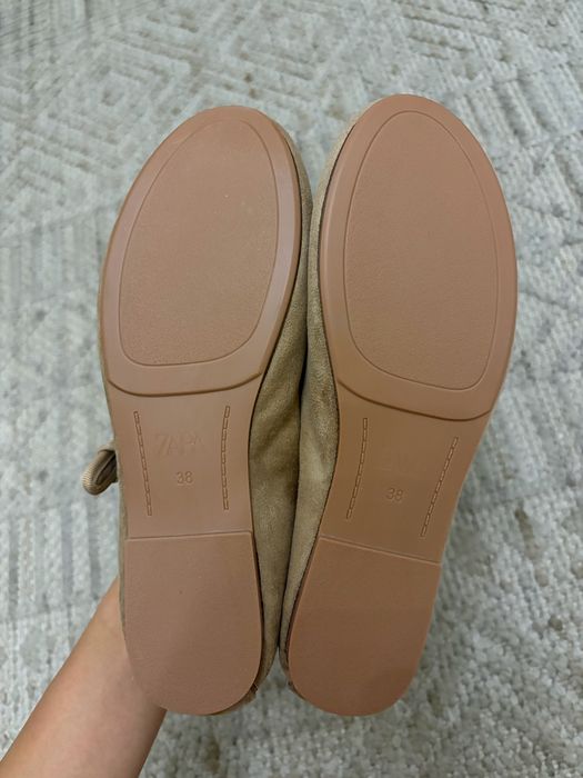 ZARA балетки бежевые