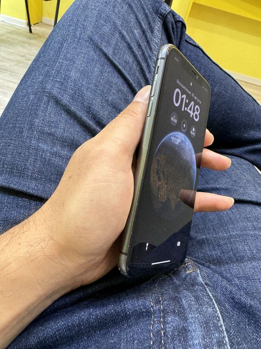 Продам Iphone 11 64 GB