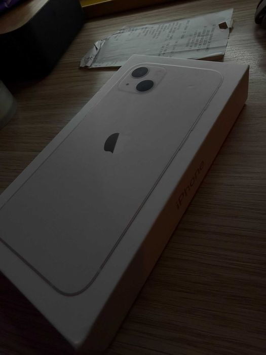 telefon iphone 13 white