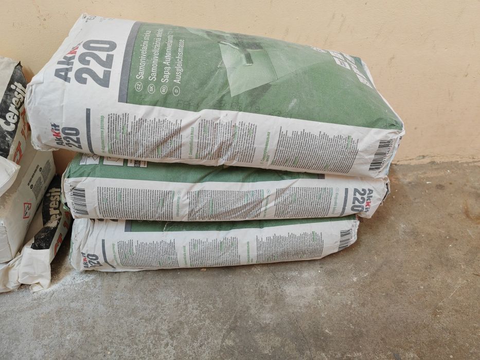 Ofer spre vanzare materiale de constructii