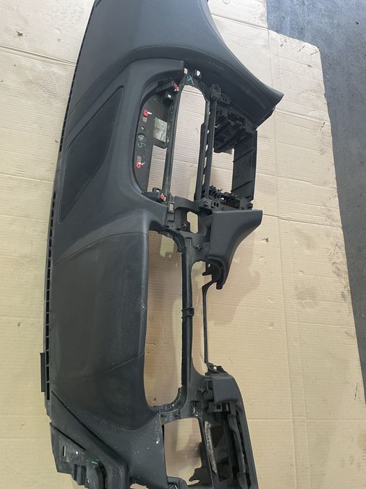 Арматурно табло БМВ 6 серия, Ф06/ Ф12/ Ф13)