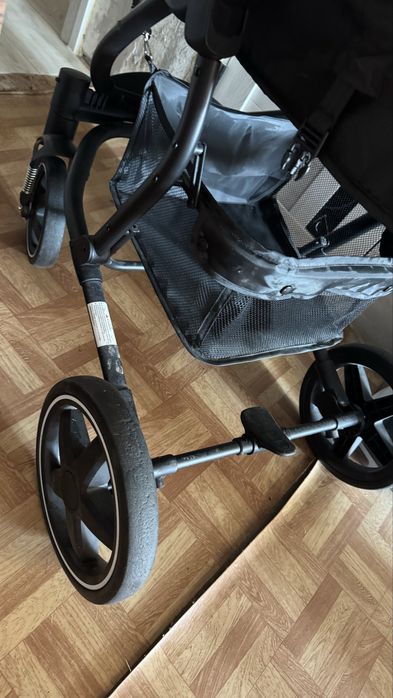 Продам коляску в отличном состоянии